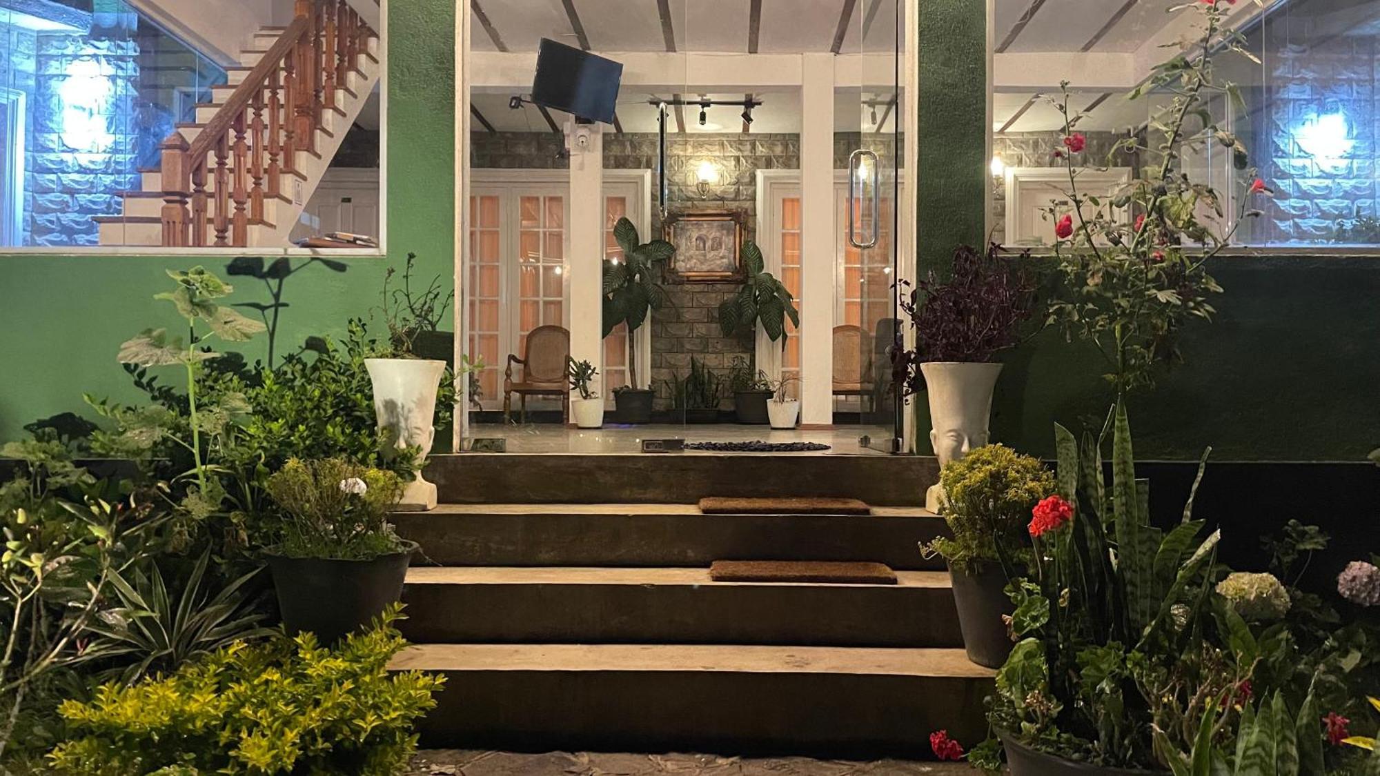 Maha Royal Hotel Nuwara Eliya Exterior foto